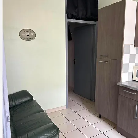 Pour Deux Personnes Apartment Cadillac